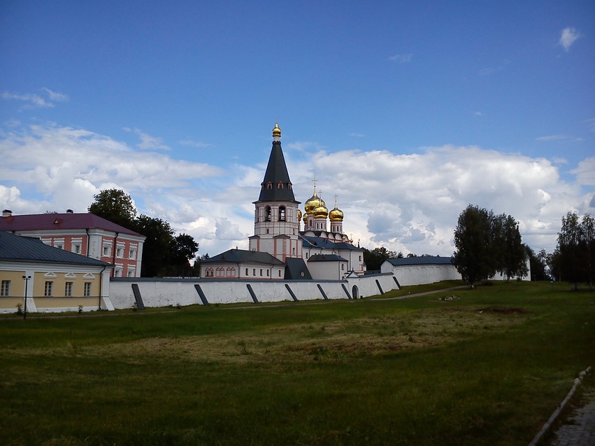 Иверский